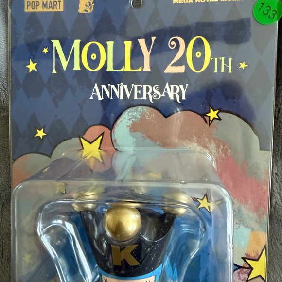 Molly 20th Anniversary Figure - Blue and Gold Hangcard. Authentic. - Picture 2 of 5